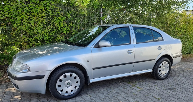 Skoda Octavia cena 12900 przebieg: 265000, rok produkcji 2008 z Warszawa małe 326